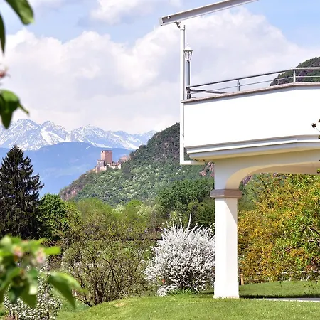Hotel Greifenstein 3*